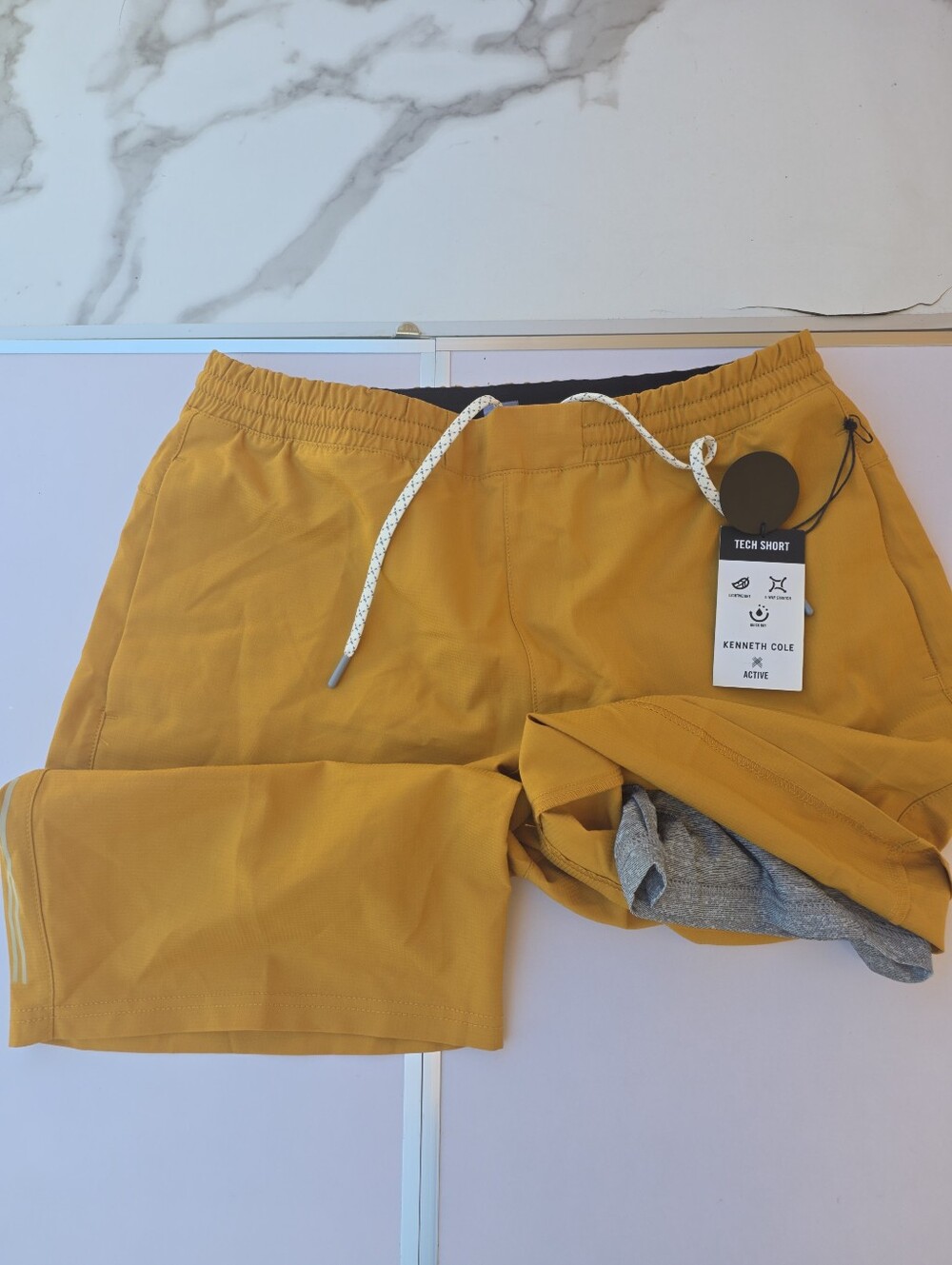 Men's Kenneth Cole Shorts XL 2 In 1 Brief Shorts Nwt